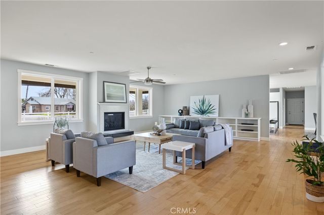 11 Hawk Place, Chico, CA 95973