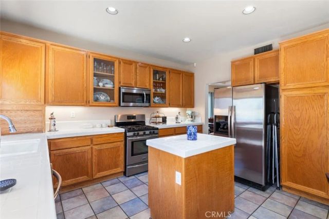 3052 Drake Street, Corona, CA 92882