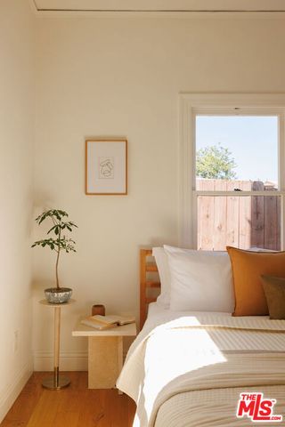 119 Rosemont Avenue, Los Angeles, CA 90026