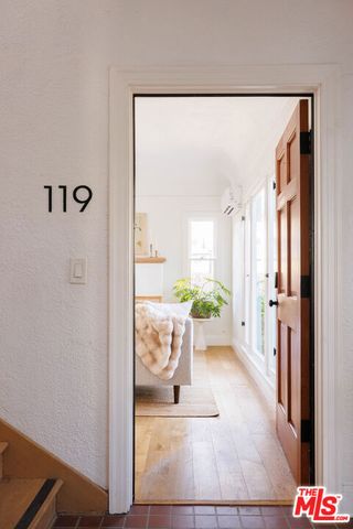 119 Rosemont Avenue, Los Angeles, CA 90026