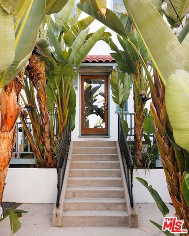 119 Rosemont Avenue, Los Angeles, CA 90026