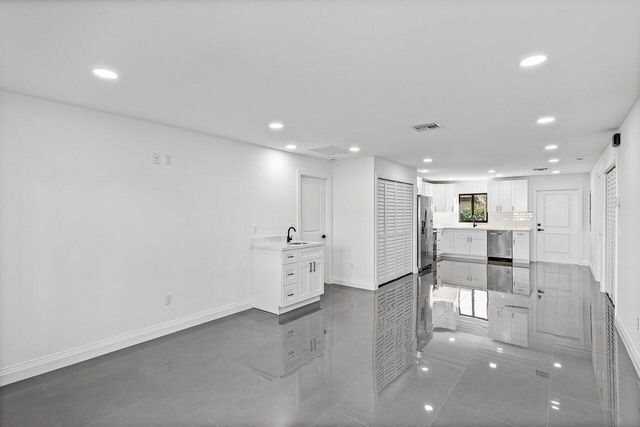 1827 Palm Acres Drive 2, Palm Springs, FL 33406