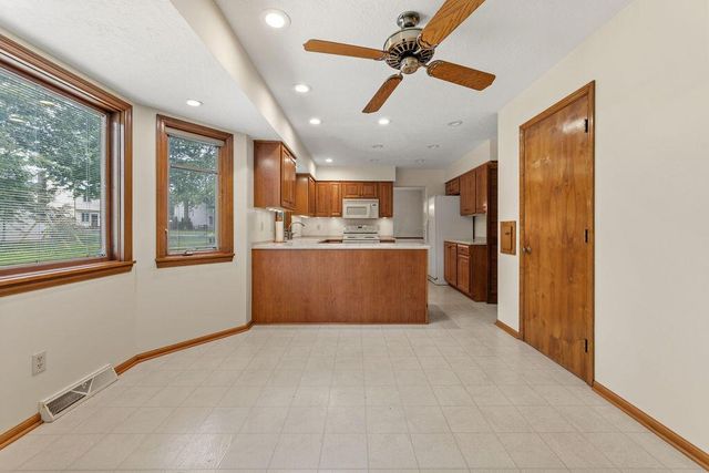 873 Prince William Lane, Westerville, OH 43081