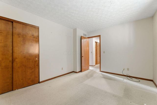 873 Prince William Lane, Westerville, OH 43081