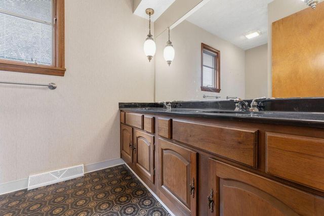 873 Prince William Lane, Westerville, OH 43081