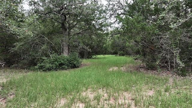 2625 Burke Road, Flatonia, TX 78941