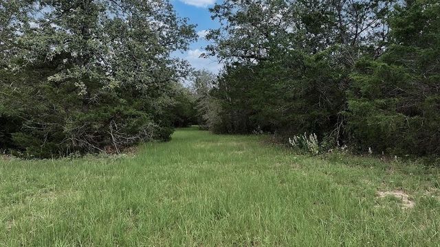 2625 Burke Road, Flatonia, TX 78941