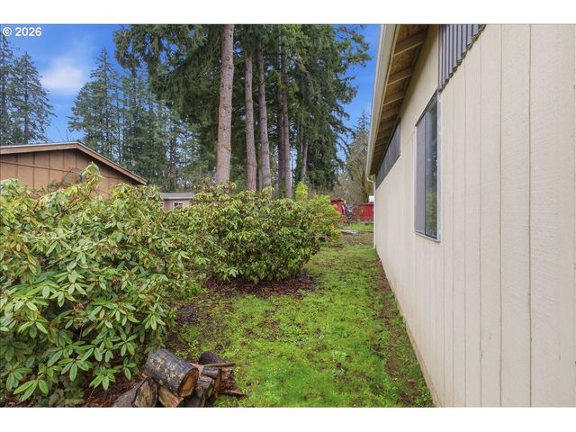 1115 JUNIPER St, Sweet Home, OR 97386