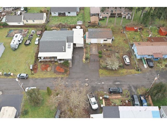 1115 JUNIPER St, Sweet Home, OR 97386