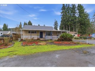 1115 JUNIPER St, Sweet Home, OR 97386
