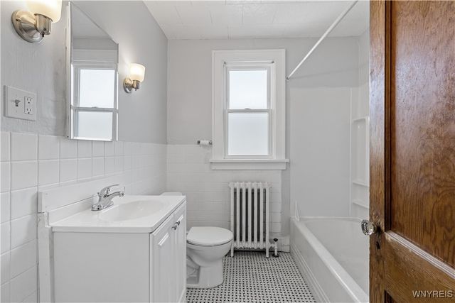 71 Gerald Avenue Upper, Buffalo, NY 14215