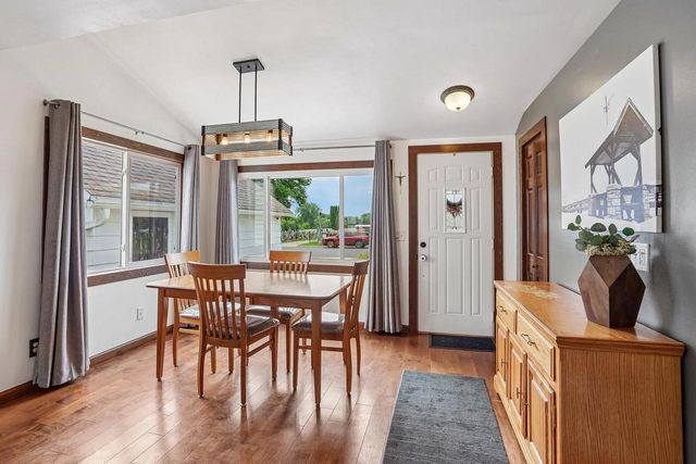 205 E 3rd Street, Waunakee, WI 53597