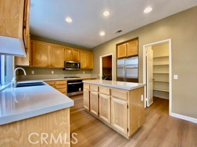 60 Northern Pine Loop, Aliso Viejo, CA 92656