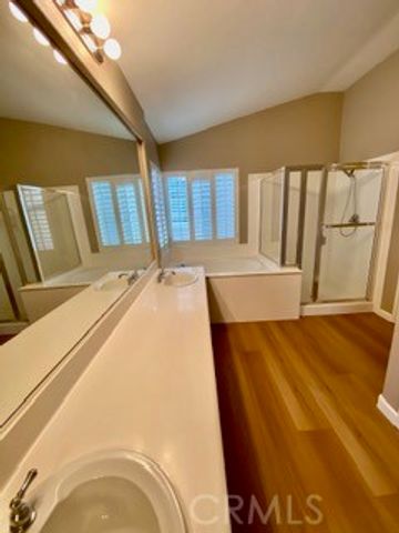60 Northern Pine Loop, Aliso Viejo, CA 92656