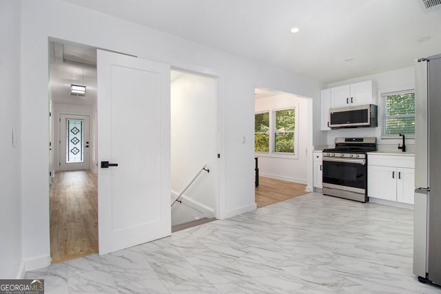 2537 Baker Road NW, Atlanta, GA 30318