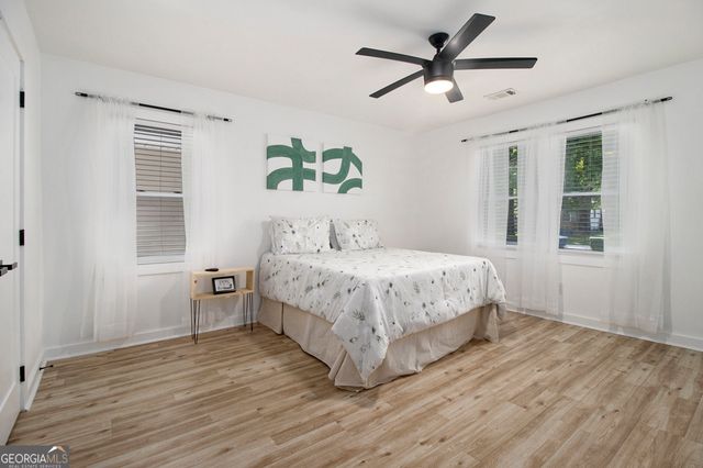 2537 Baker Road NW, Atlanta, GA 30318