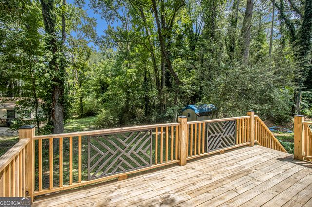 2537 Baker Road NW, Atlanta, GA 30318