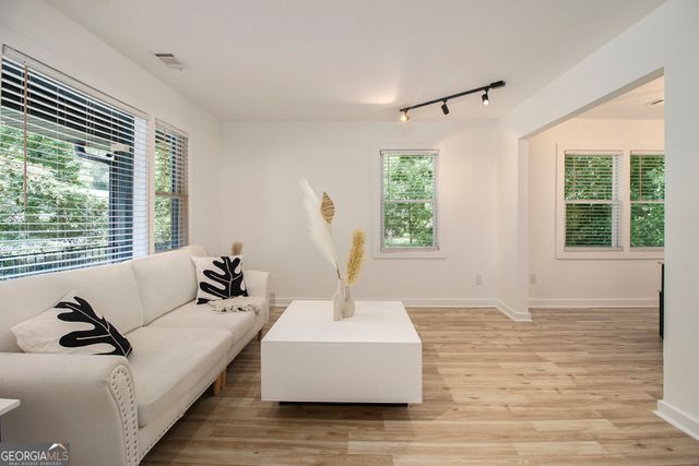 2537 Baker Road NW, Atlanta, GA 30318