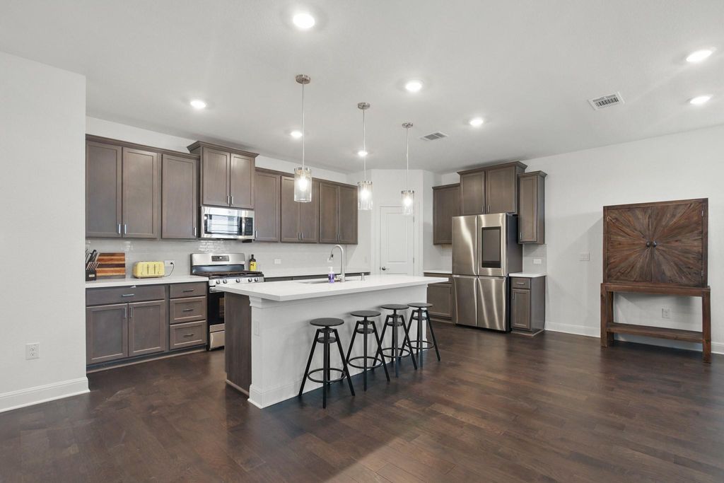 13613 Long Island DR, Pflugerville, TX 78660