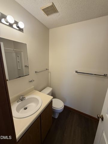 3525 Ivy Commons Drive, Raleigh, NC 27606