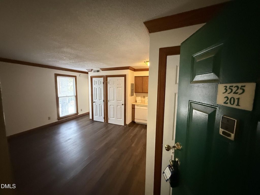 3525 Ivy Commons Drive, Raleigh, NC 27606