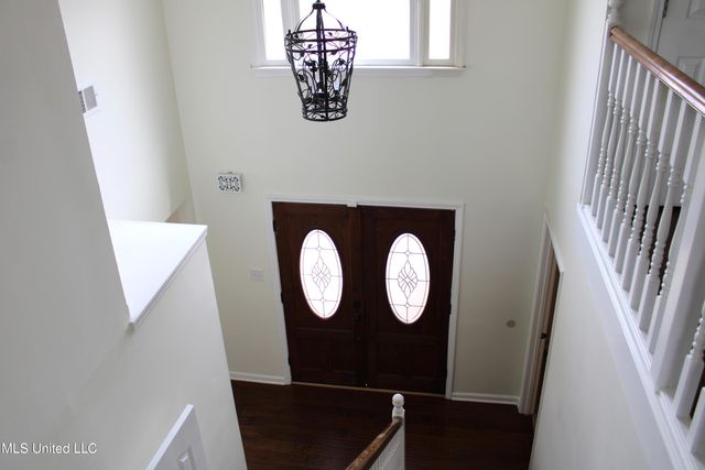 8049 Montrose Drive, Olive Branch, MS 38654