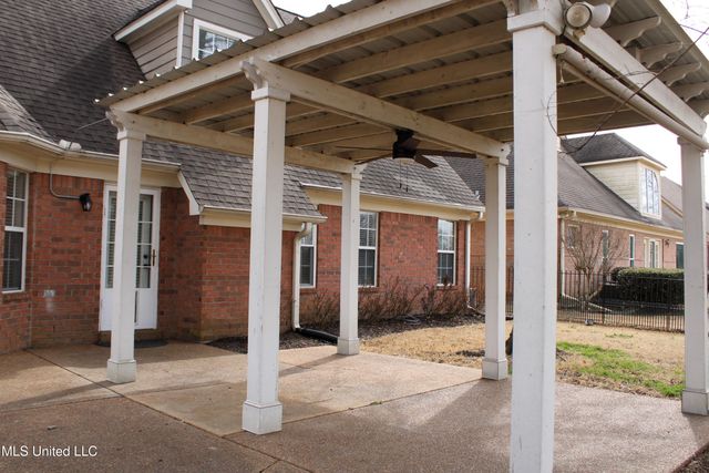 8049 Montrose Drive, Olive Branch, MS 38654