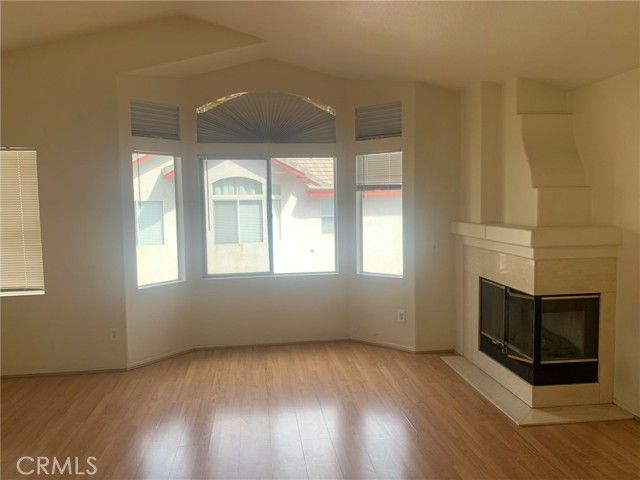 7889 Saint Helena Court, Fontana, CA 92336