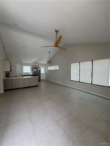 1200 E Hibiscus Avenue 2, Mcallen, TX 78501