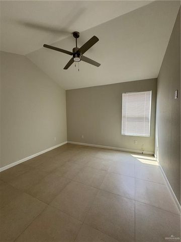 1200 E Hibiscus Avenue 2, Mcallen, TX 78501