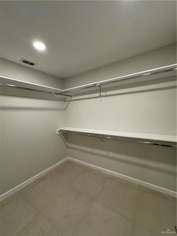 1200 E Hibiscus Avenue 2, Mcallen, TX 78501