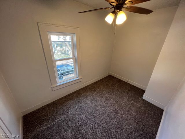 230 Van Buren Street, Zanesville, OH 43701