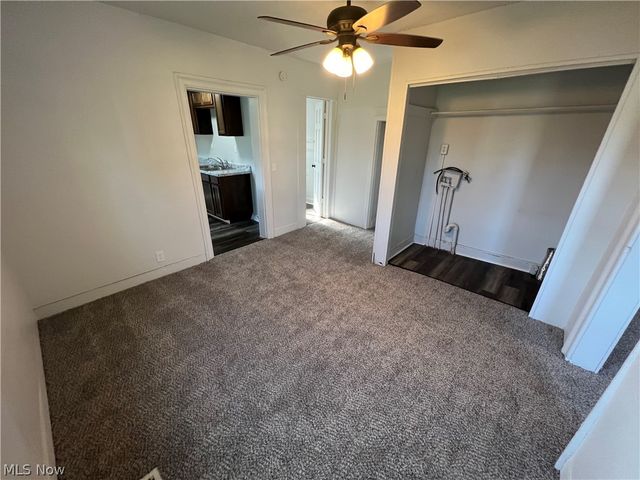 230 Van Buren Street, Zanesville, OH 43701