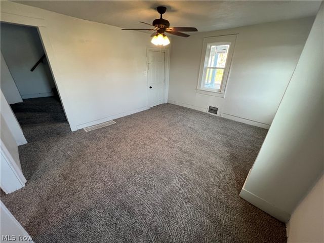 230 Van Buren Street, Zanesville, OH 43701