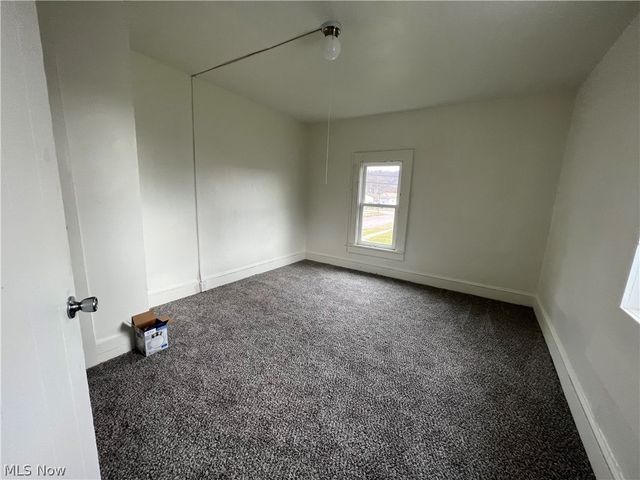 230 Van Buren Street, Zanesville, OH 43701