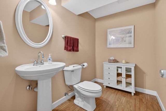26525 S Lyndsay Drive, Channahon, IL 60410