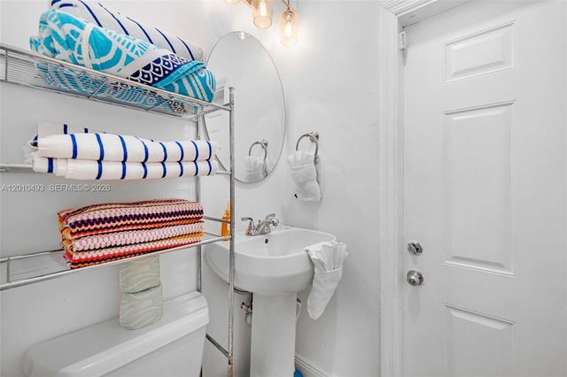 7711 Coquina Dr 0, North Bay Village, FL 33141