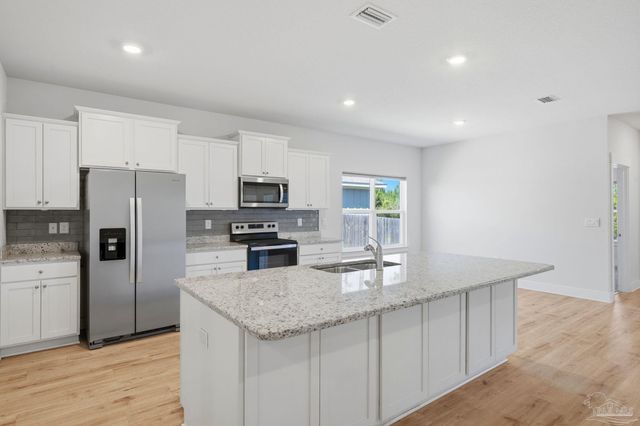 3363 Southwind Dr, Gulf Breeze, FL 32563