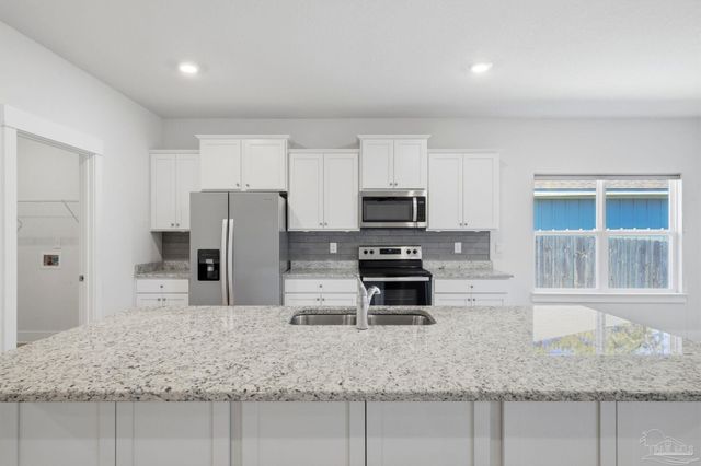 3363 Southwind Dr, Gulf Breeze, FL 32563