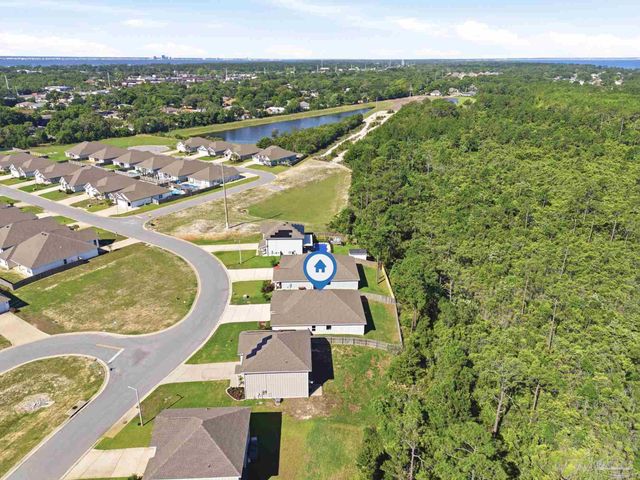 3363 Southwind Dr, Gulf Breeze, FL 32563