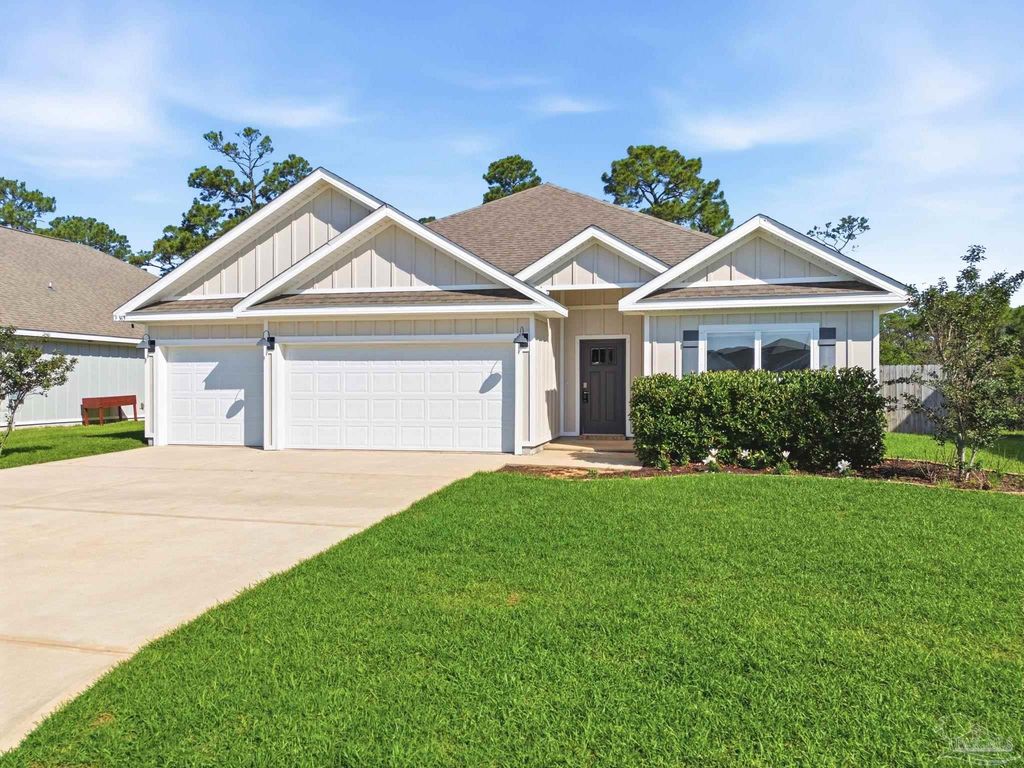 3363 Southwind Dr, Gulf Breeze, FL 32563