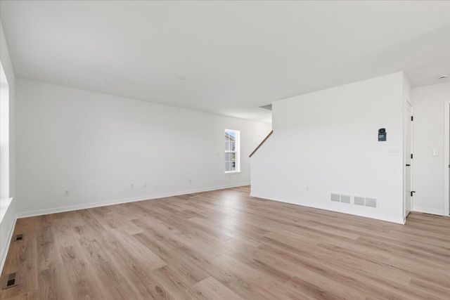 619 Belmont DRIVE, Watertown, WI 53094