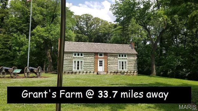 1447 Guilford Place, Troy, IL 62294