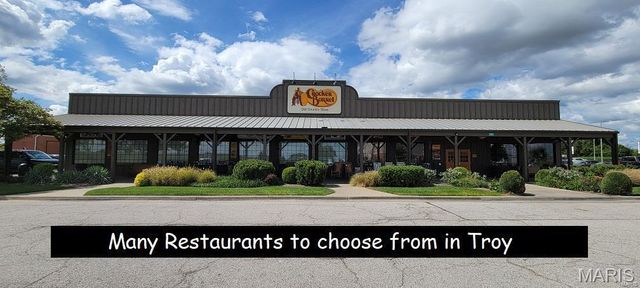 1447 Guilford Place, Troy, IL 62294