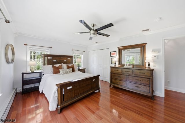 7 Brendona Ave, Hopatcong Boro, NJ 07874