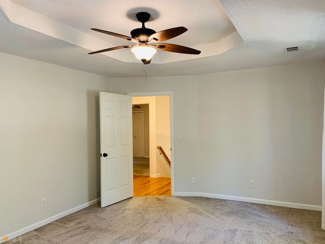 210 Spring Forest Way, Sharpsburg, GA 30277