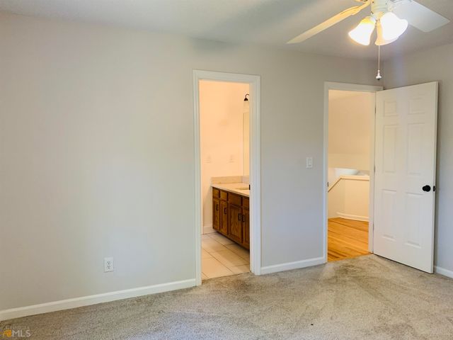 210 Spring Forest Way, Sharpsburg, GA 30277