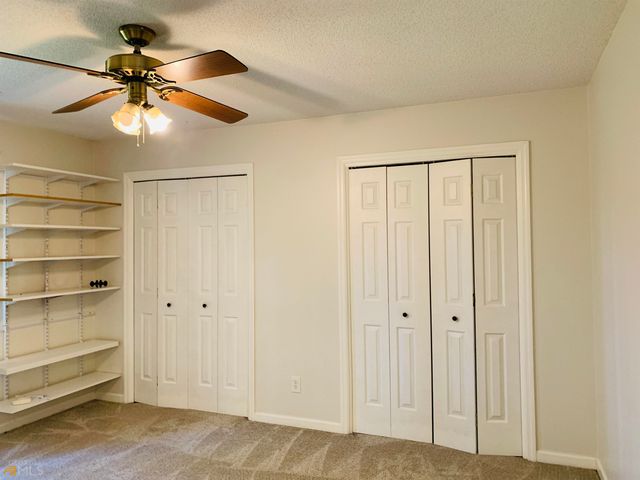 210 Spring Forest Way, Sharpsburg, GA 30277