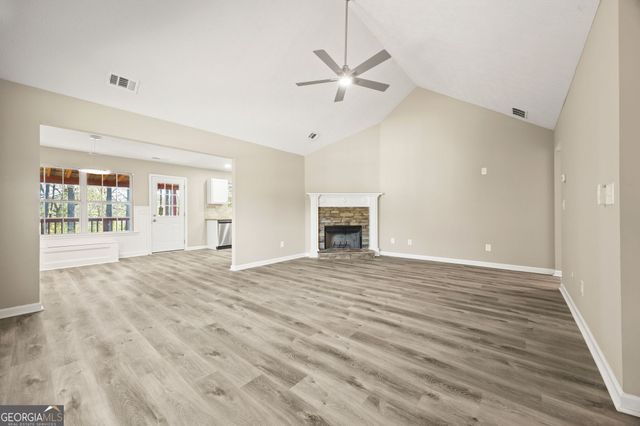 212 Knollside Court, Mcdonough, GA 30252