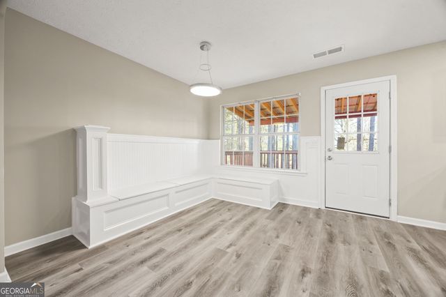 212 Knollside Court, Mcdonough, GA 30252